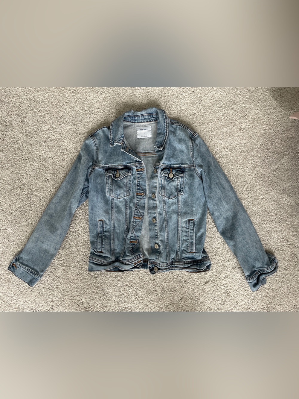 Classic Women’s Medium Wash Denim Jacket